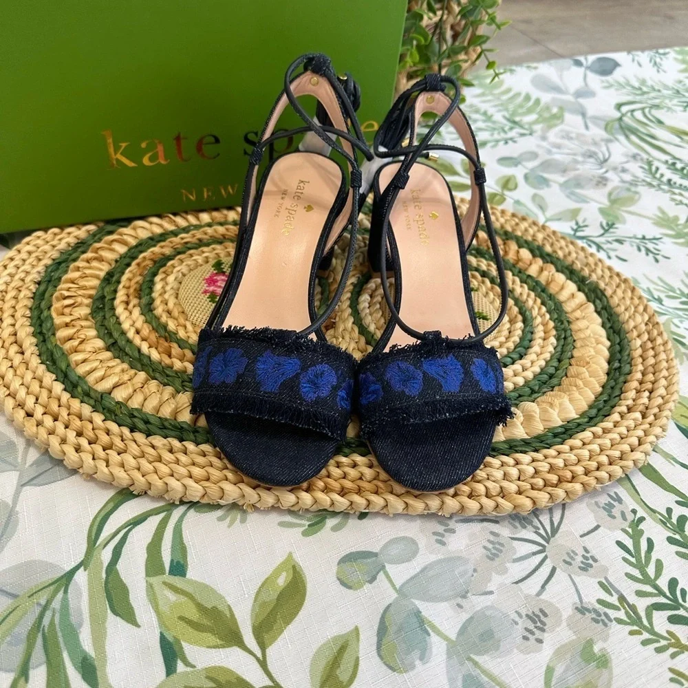 New Kate Spade Embroidered Denim Ankle Tie Block Heels Sandals Women’s Size 6